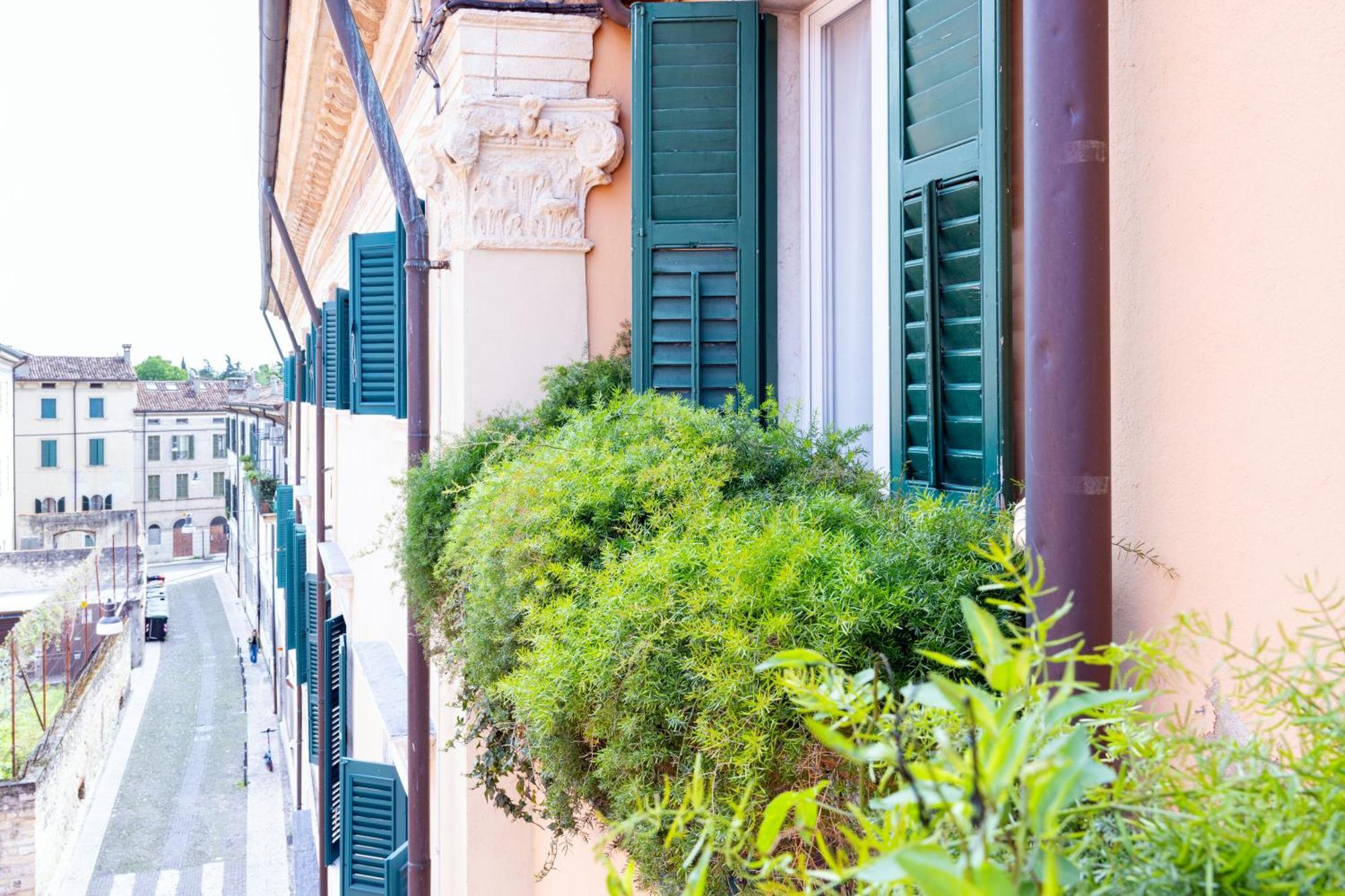 Boutique Apartment Ca Monastero Verona Kültér fotó